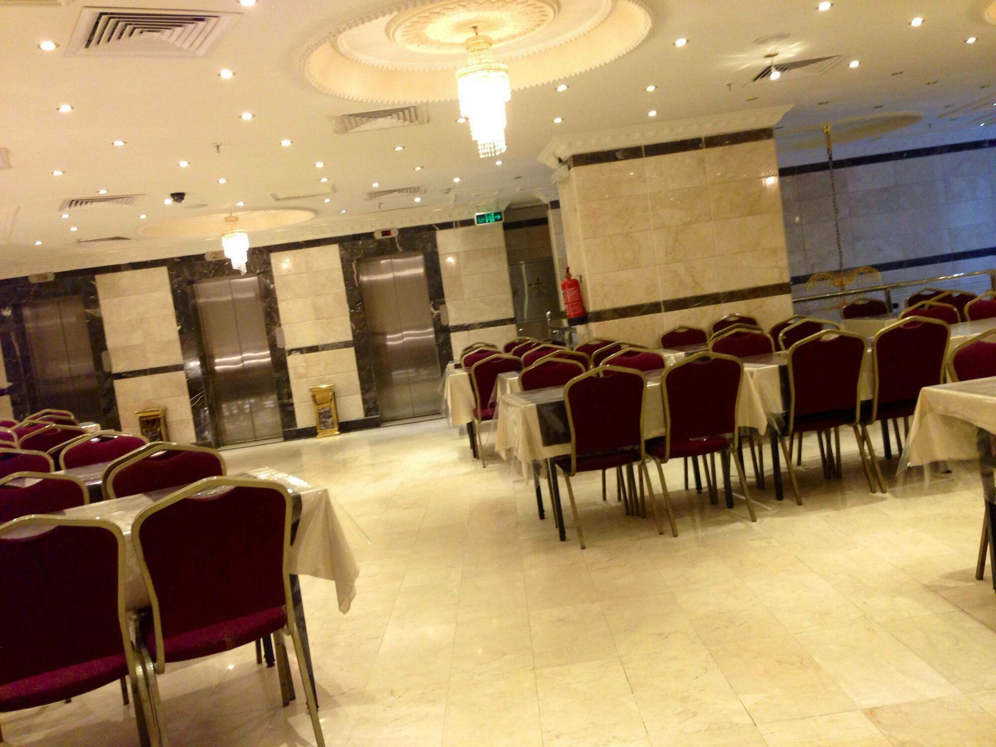 Qasr Al Azizia Hotel Mekka Zewnętrze zdjęcie